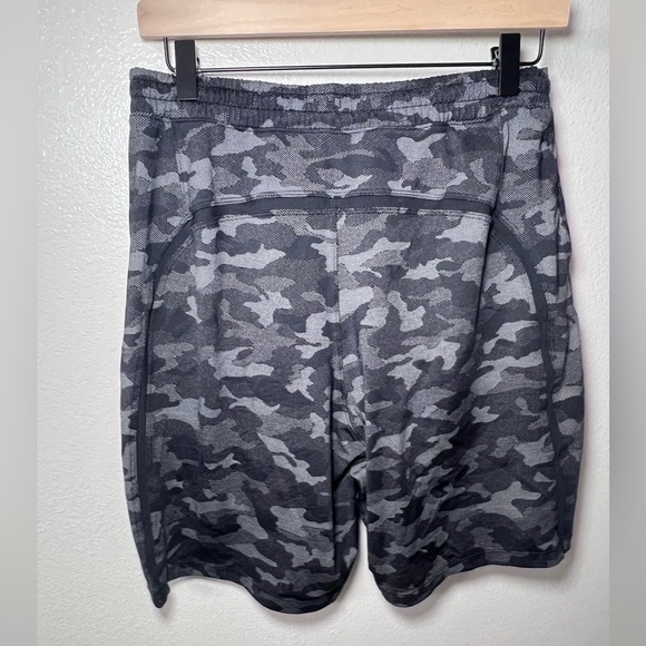 Pace Breaker Short - Lined 9” Medium Camo - Picture 8 of 12